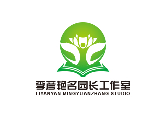 黃安悅的logo設計